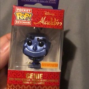 Boxlunch exclusive  Genie keychain POP